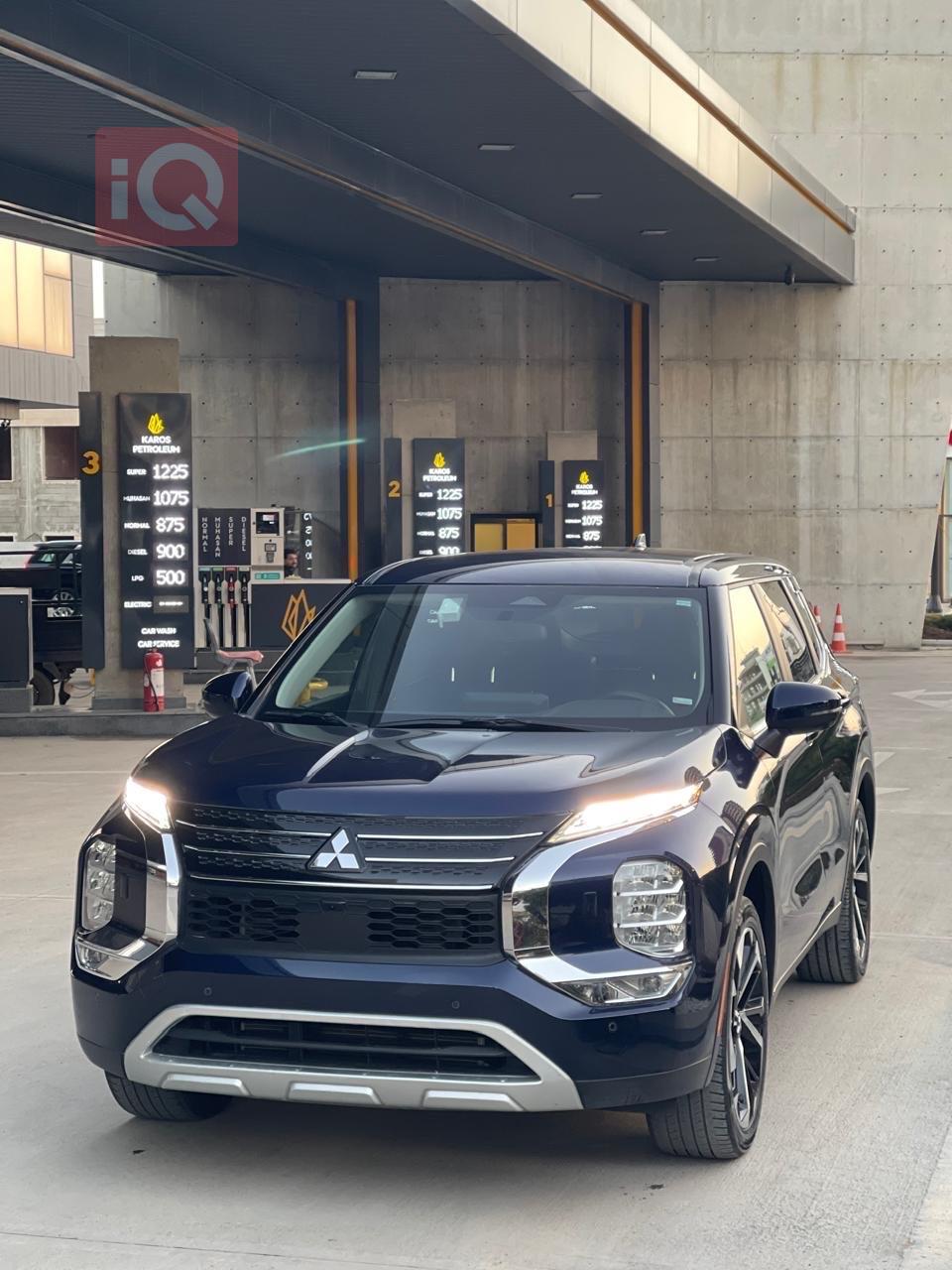 ميتسوبيشي اوتلاندر